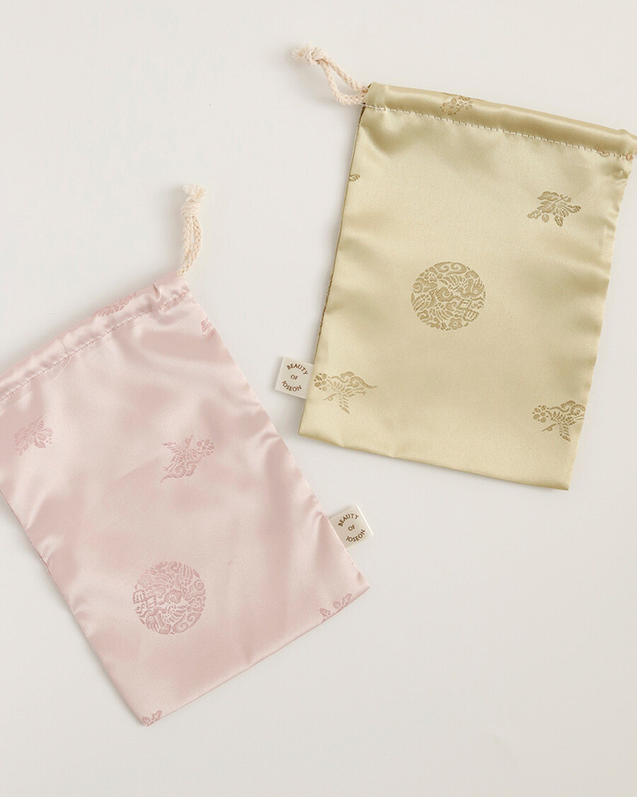 bolsa de seda lucky elegante almacenamiento para productos mini para el cuidado de la piel y más