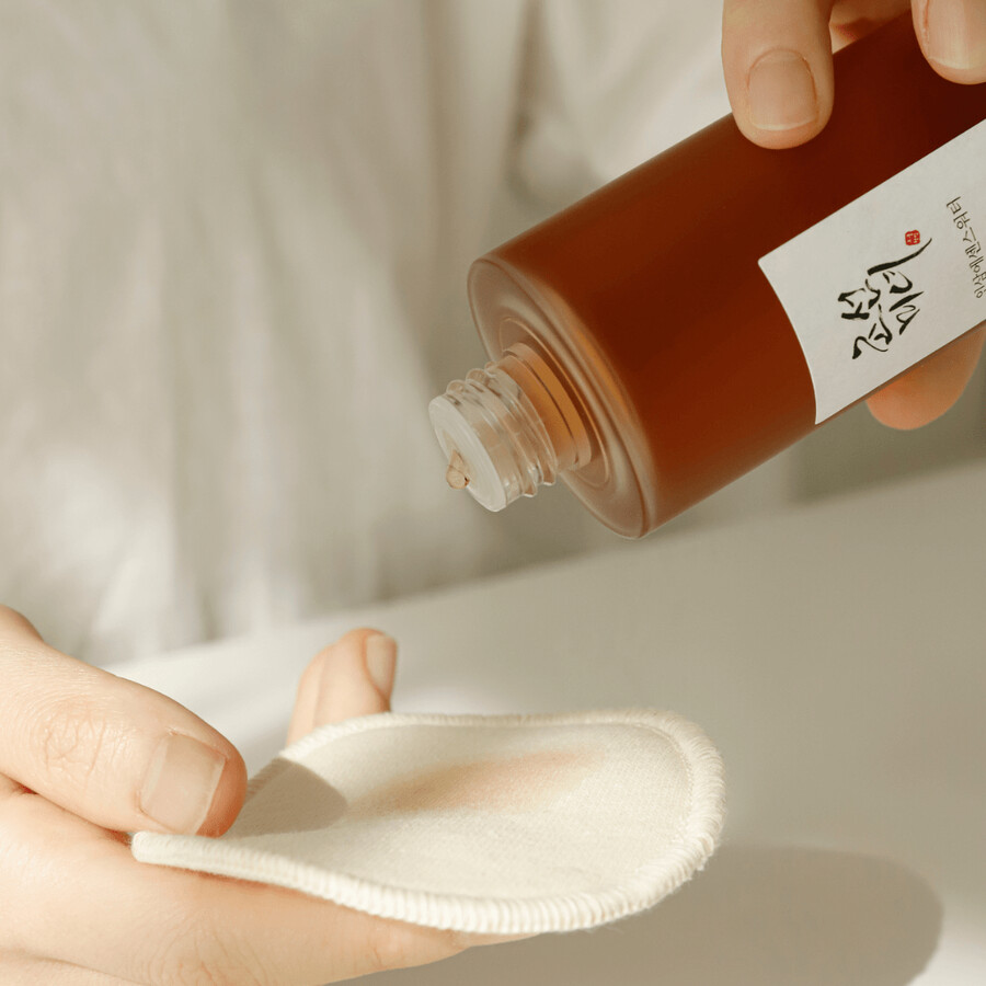 agua de esencia de ginseng iluminadora hidrata y protege tu piel